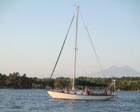 03_03_14 el salvador rally boats arrive 083